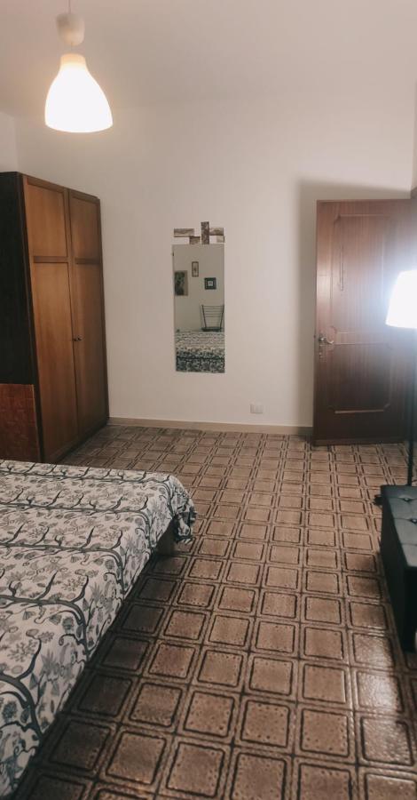 Nicolai63 Hotel Bari Buitenkant foto